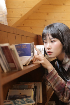 左耳演员表